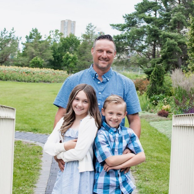 Haley jane Bristowe' s children in blue and whiter dress.